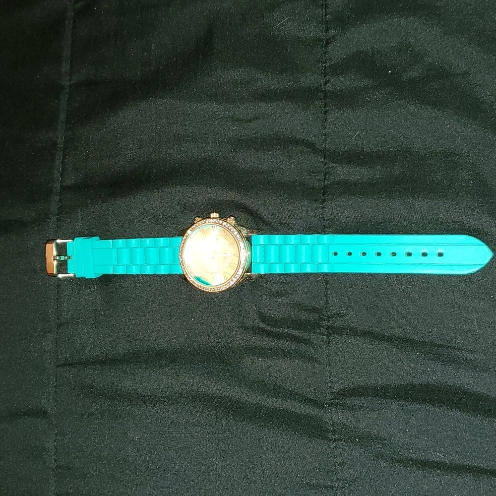 Watch from charming charlies